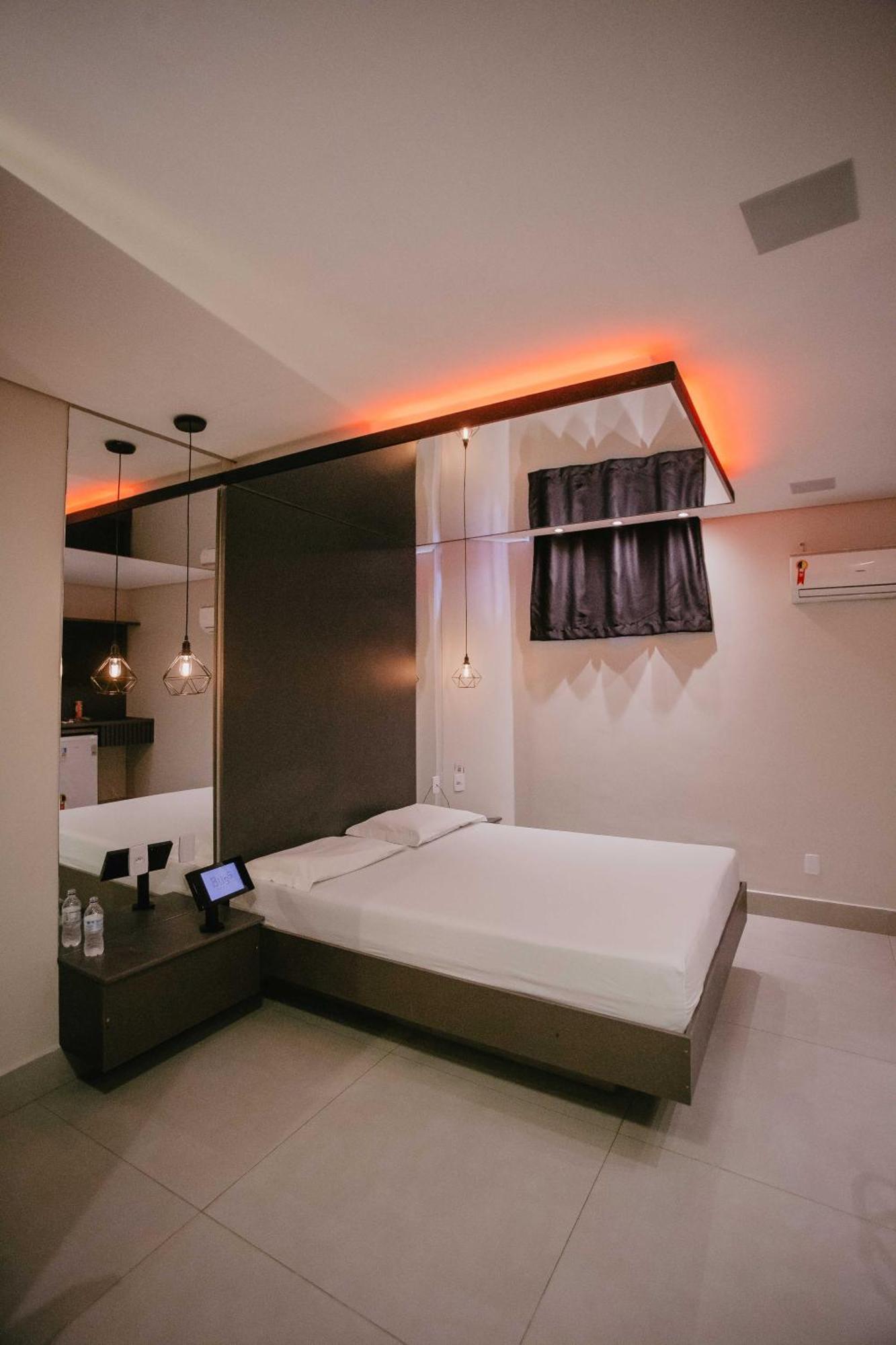 Bliss Motel บราซิเลีย ภายนอก รูปภาพ